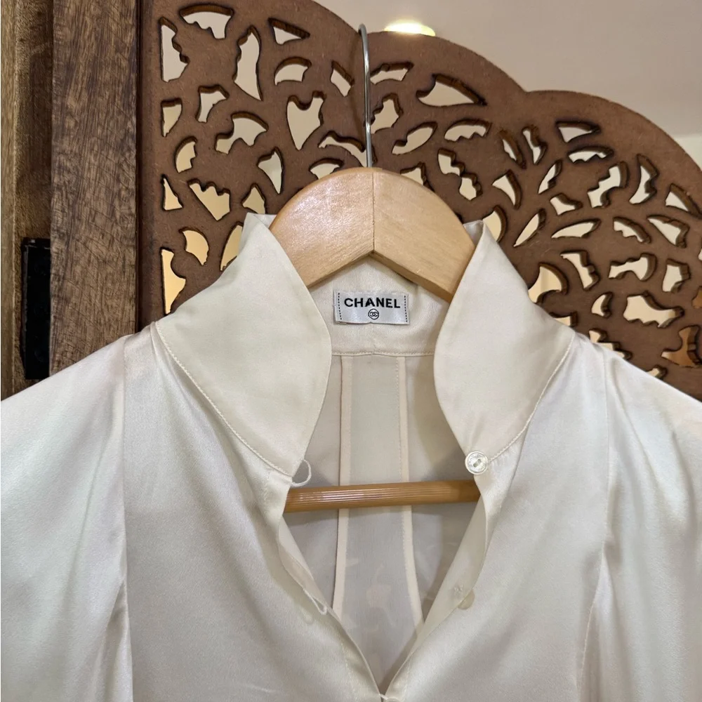 Chanel Silk Blouse 36 US 4